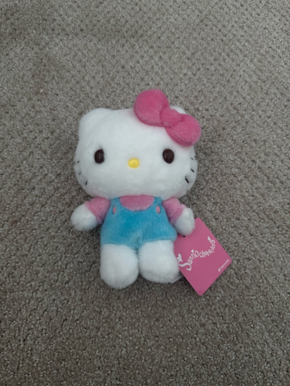 Hello Kitty-  Japanese